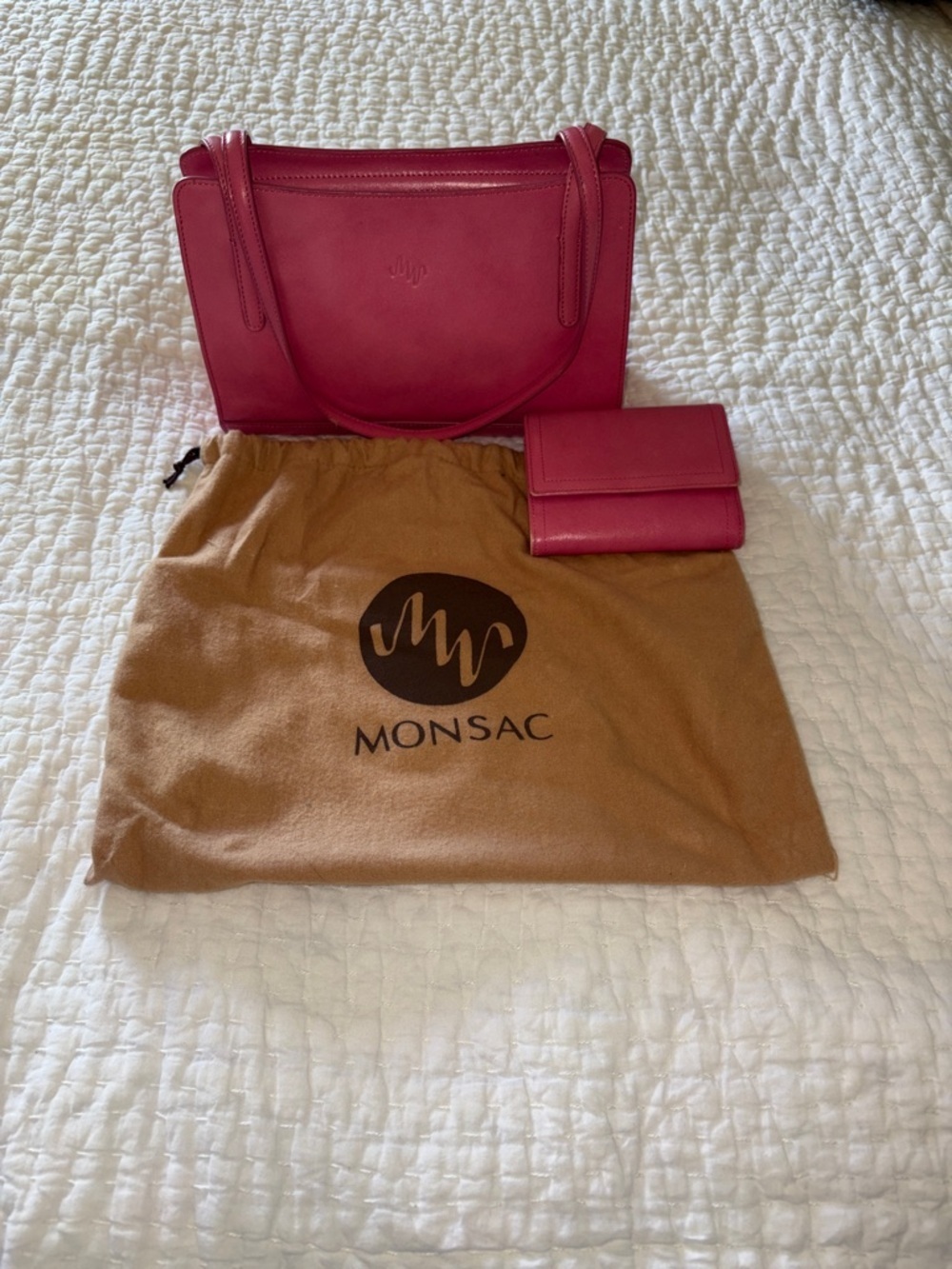 BNWT VTG Monsac Raspberry Leather Shoulder Bag with Matching Wallet “Damaged”